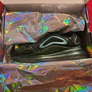 Nike Air Max 720